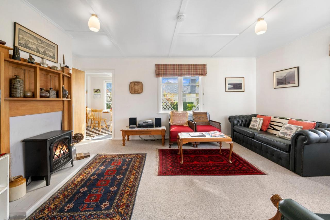 Centrally Located - Greytown Holiday Home Экстерьер фото