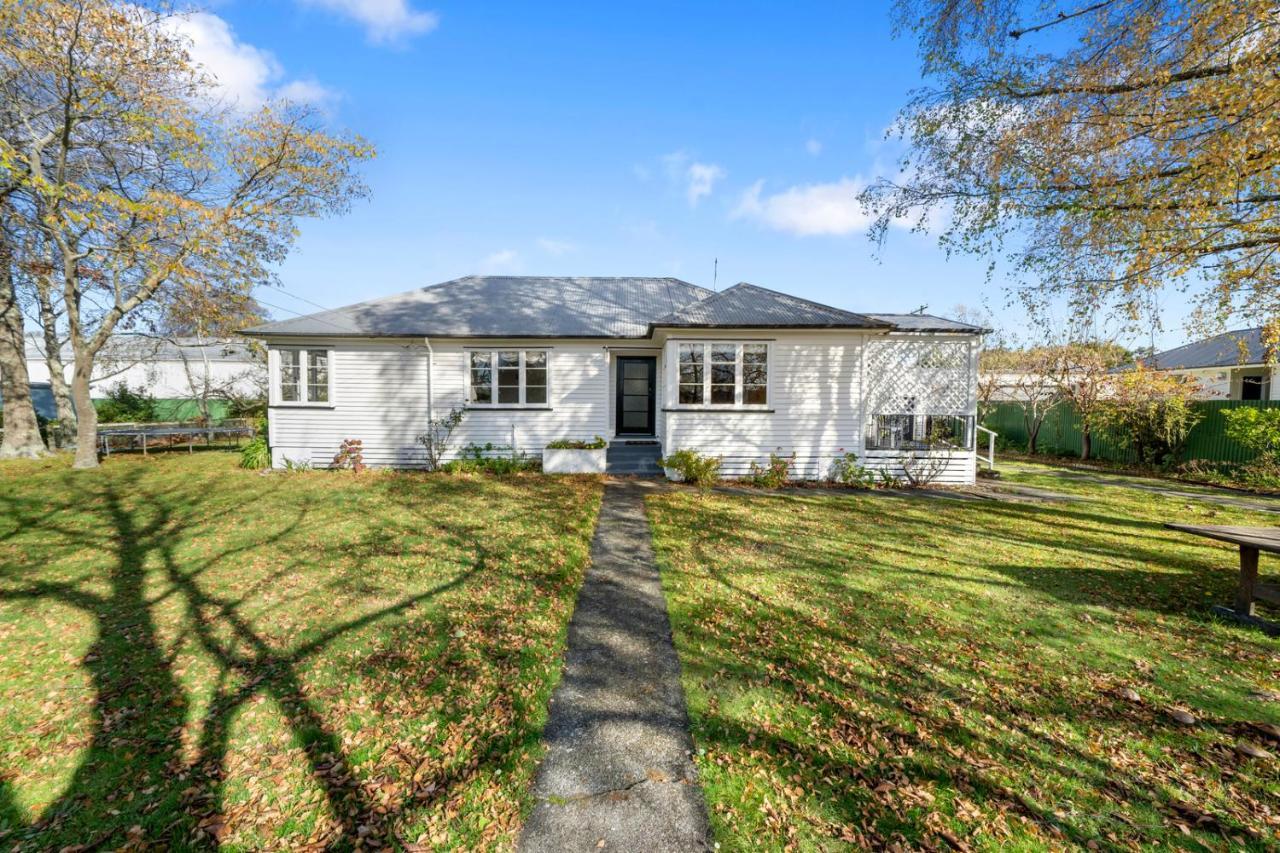 Centrally Located - Greytown Holiday Home Экстерьер фото